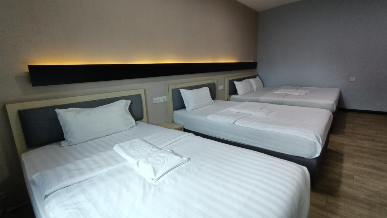Unikarya Lodge Kota Kinabalu Ngoại thất bức ảnh