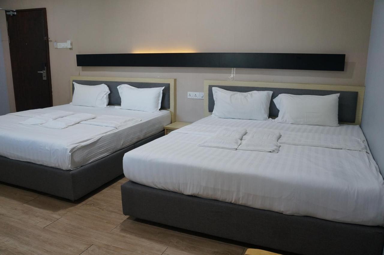 Unikarya Lodge Kota Kinabalu Ngoại thất bức ảnh