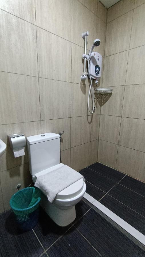 Unikarya Lodge Kota Kinabalu Ngoại thất bức ảnh